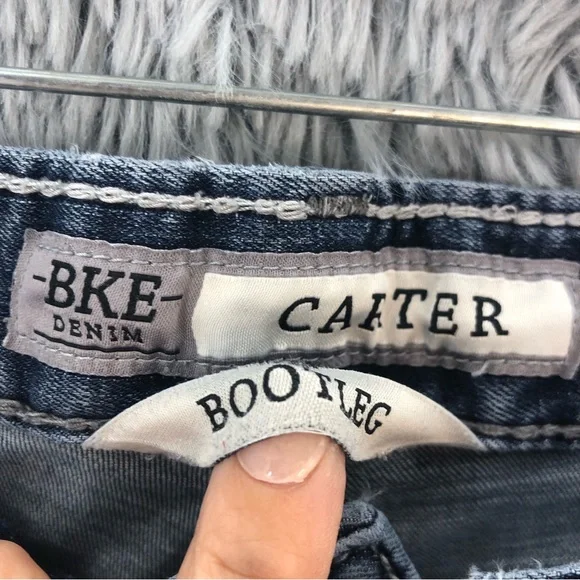 BKE Buckle Jeans Carter Mens 31R Bootcut Whiskered Denim